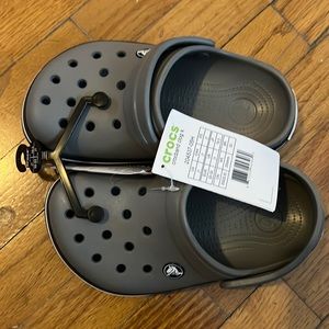 Crocs kids shoes size J1. Versatile. Comfortable. Easy on, easy off!